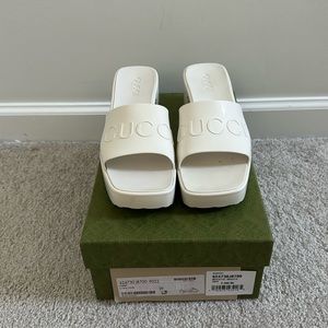 Authentic GUCCI rubber block heel slides - Mystic White - size 39